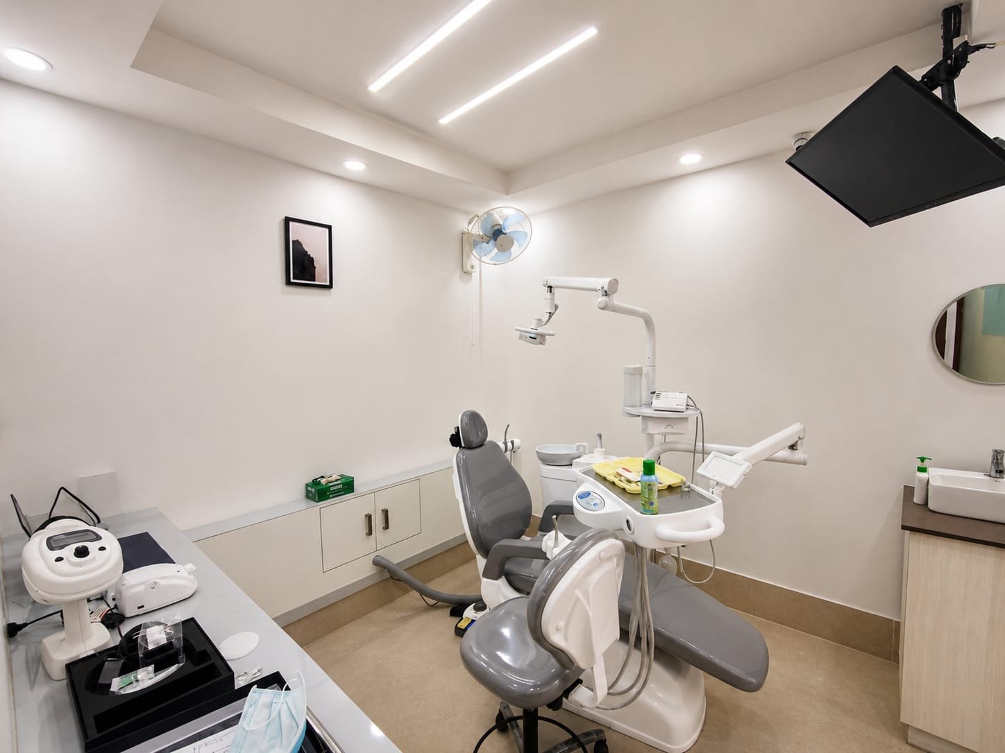 Dental implants at Ivory Dental Payyanur